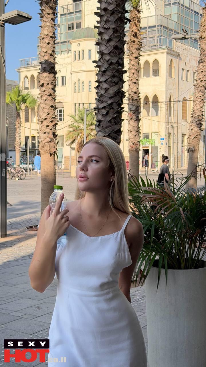 בתל אביב- רוסיה בת 22 חטובה