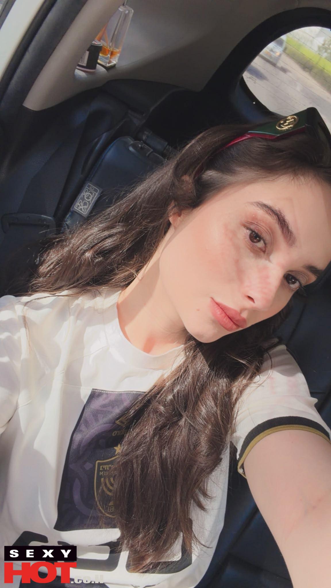 שושנה בחיפה 20 תיירת מברזיל